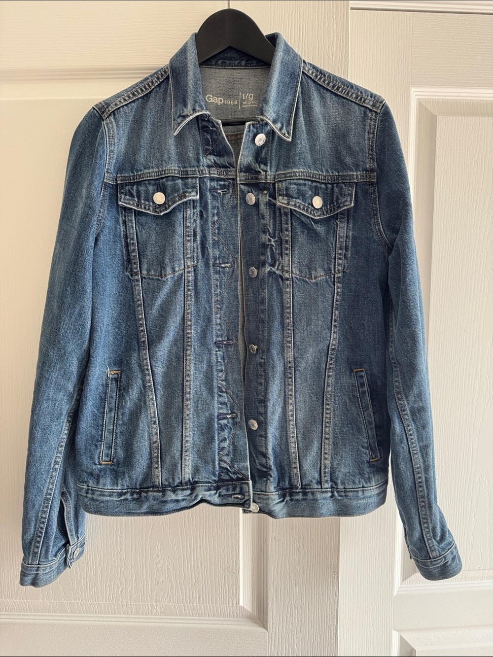 GAP Blue Denim Trucker Jacket - Women's